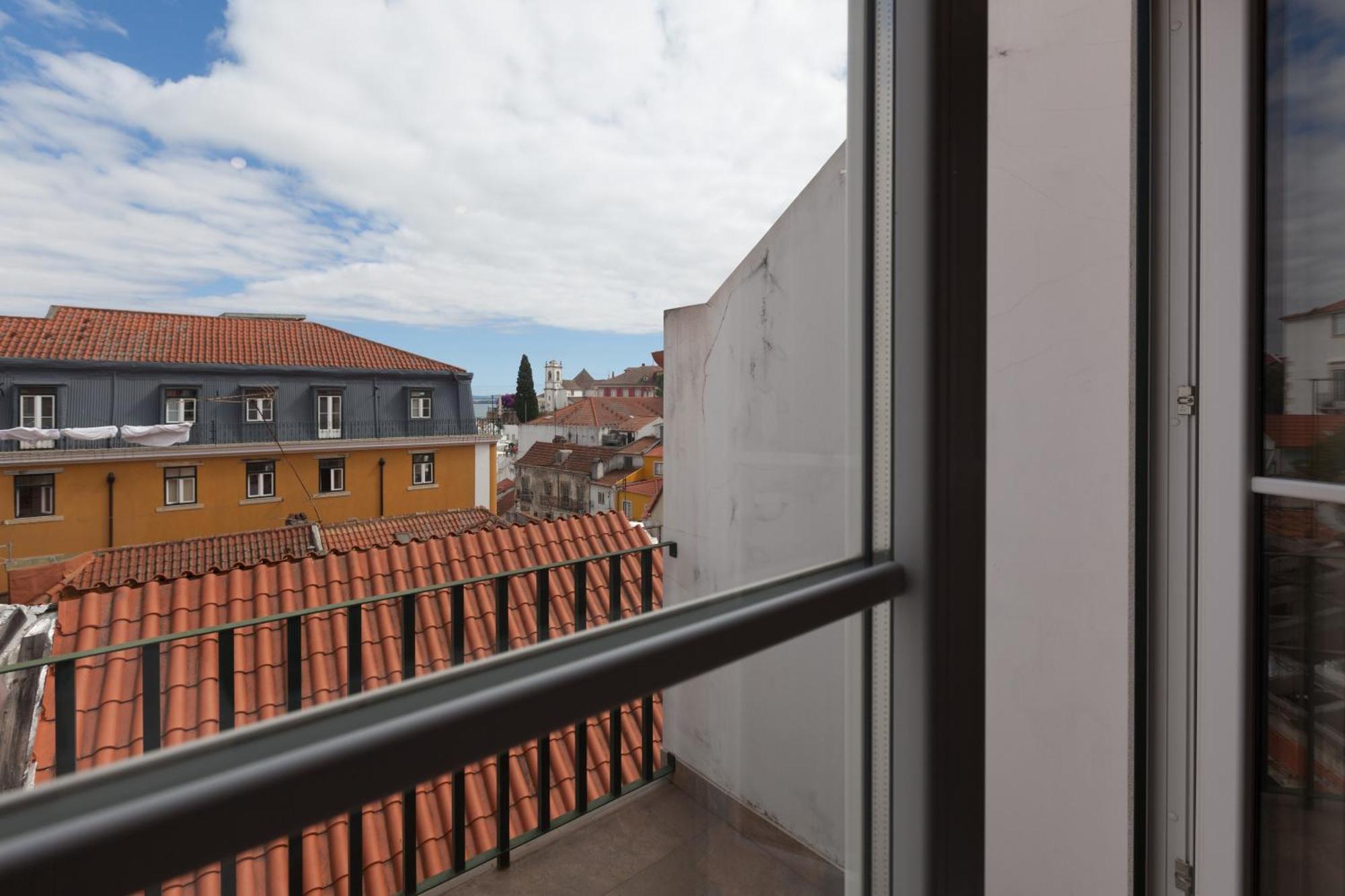 Flh Portas Do Sol Duplex With Terrace Leilighet Lisboa Eksteriør bilde