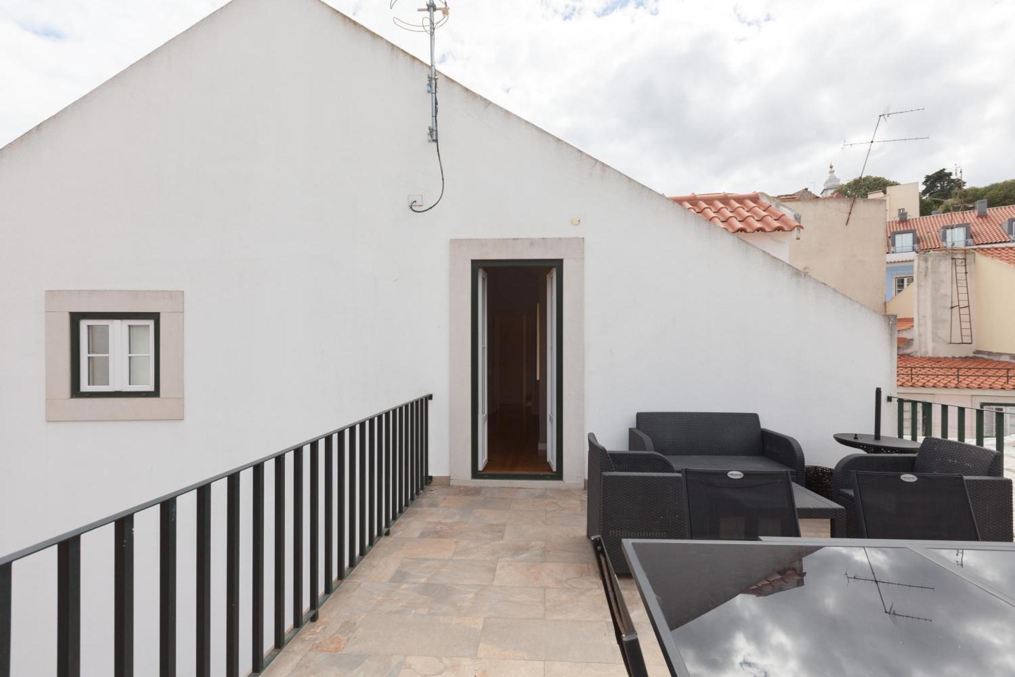 Flh Portas Do Sol Duplex With Terrace Leilighet Lisboa Eksteriør bilde